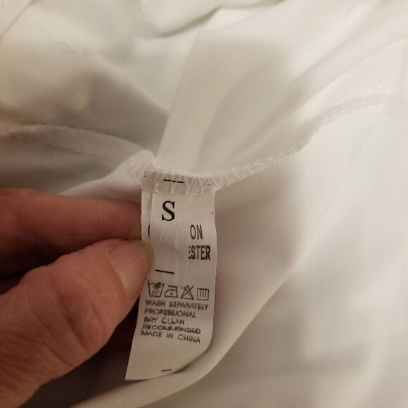 White Ruffle Hem Dress small nwot B-2 - Picture 6 of 16